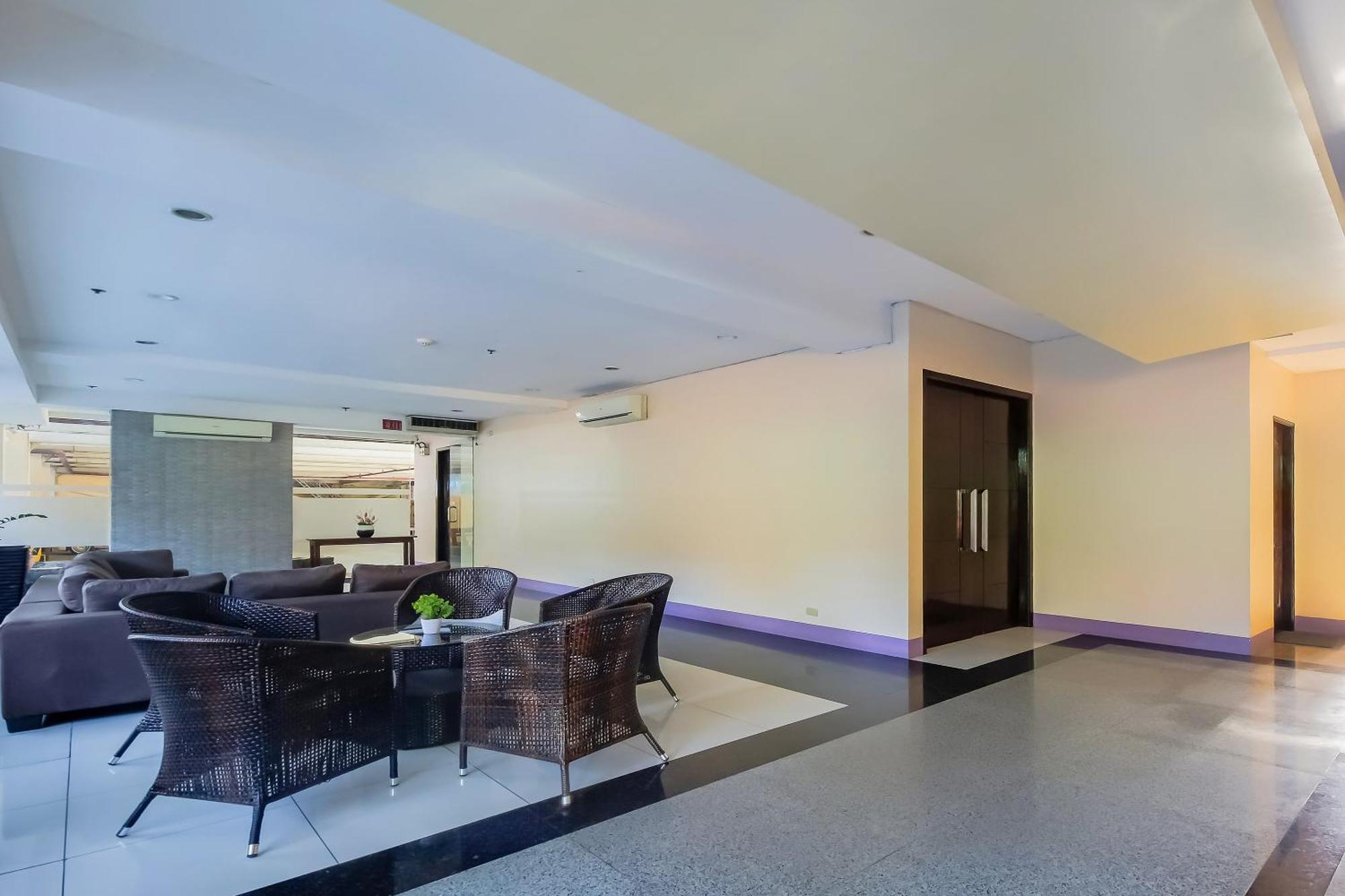 Cote D' Azure Hotel Las Piñas Buitenkant foto